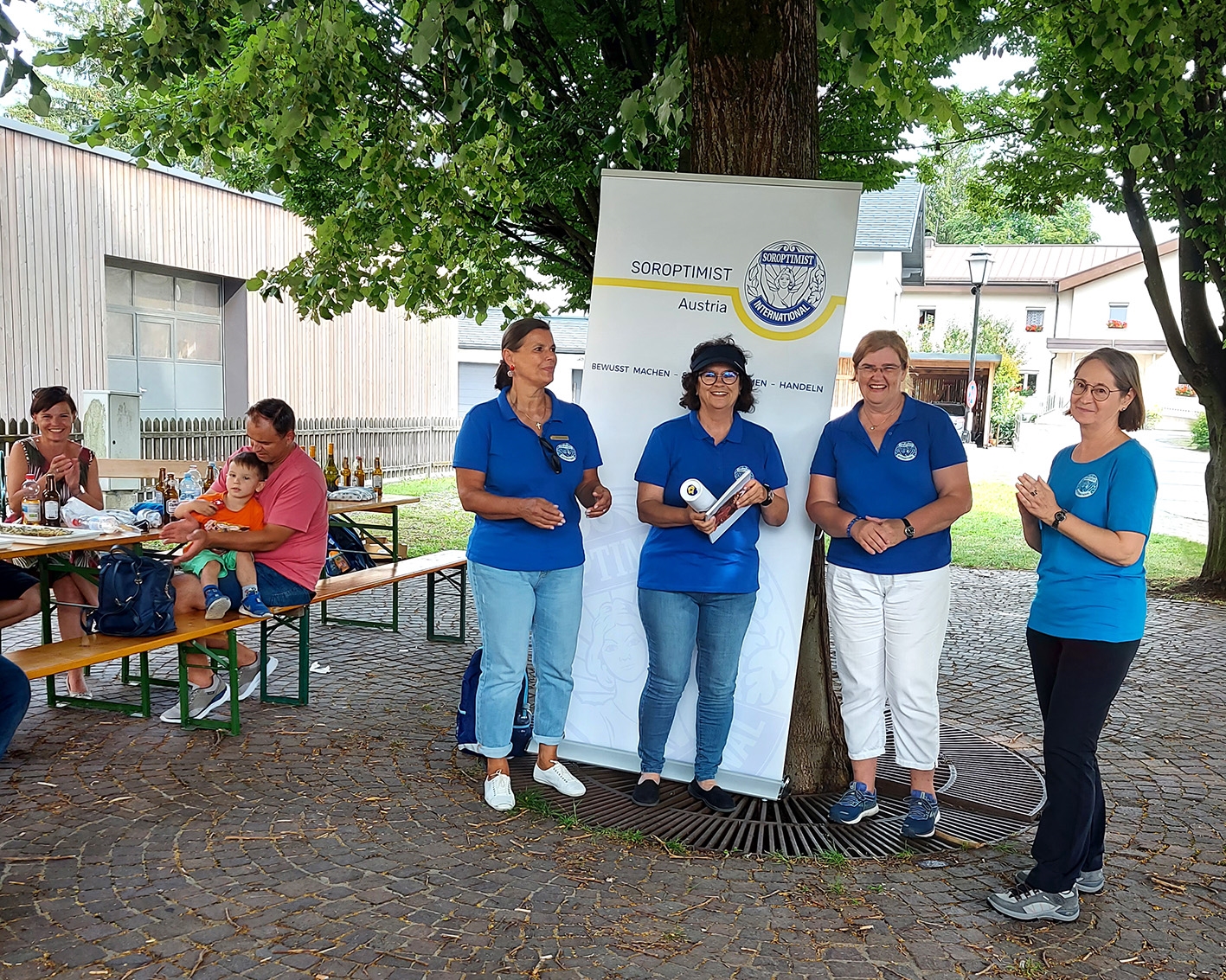Soroptimistinnen auf „Wanderschaft“